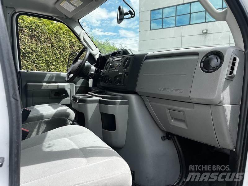 Ford Econoline Varebiler