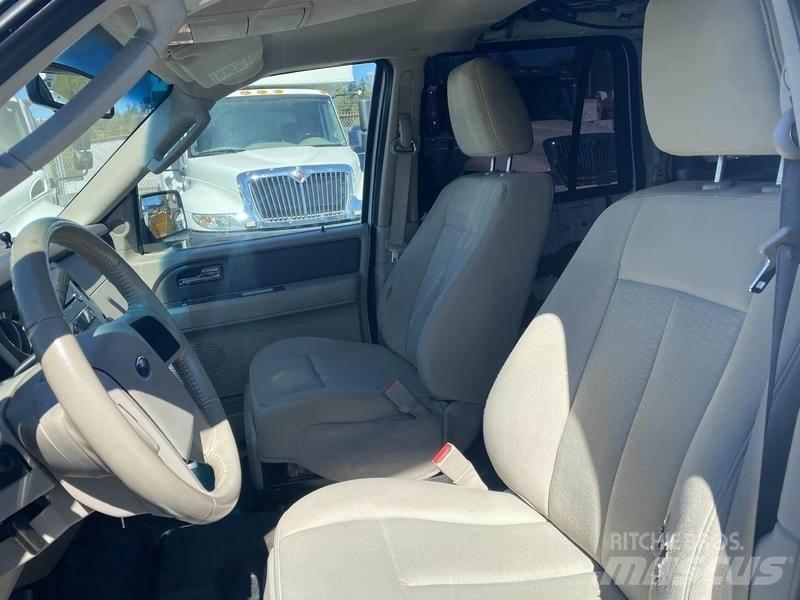 Ford Expedition Personbiler