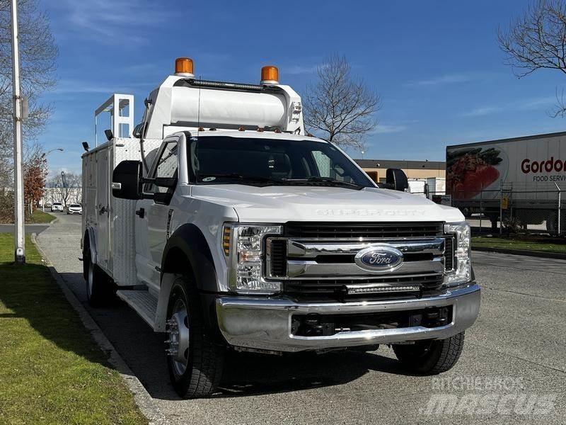 Ford F-550 Kommunalt / generelt kjøretøy