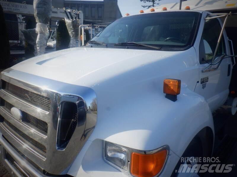Ford F-650 Slamsugere