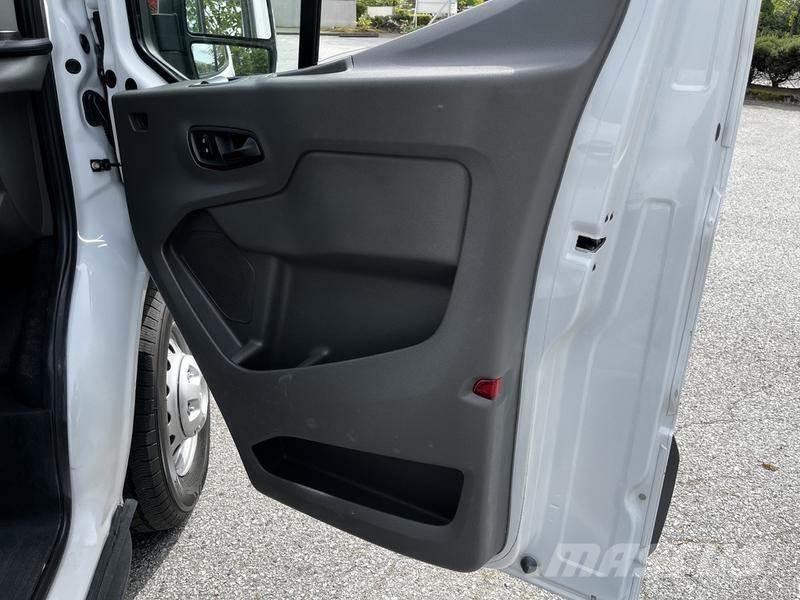 Ford Transit Personbiler