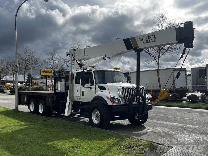 International 7500 Kranbil