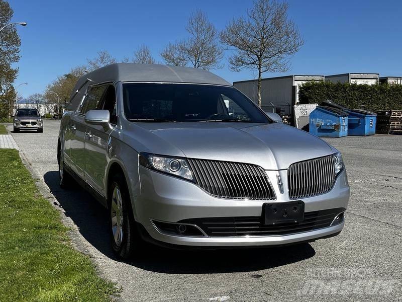 Lincoln MKT Personbiler