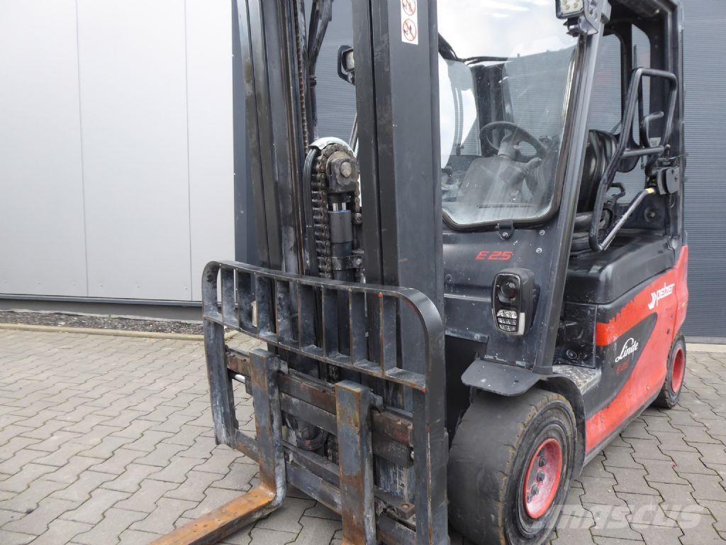 Linde E25-01 Elektriske trucker