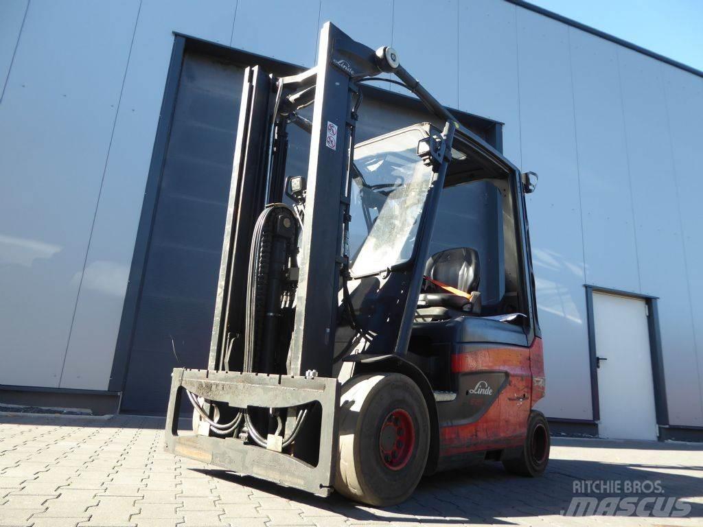 Linde E25-01 Elektriske trucker