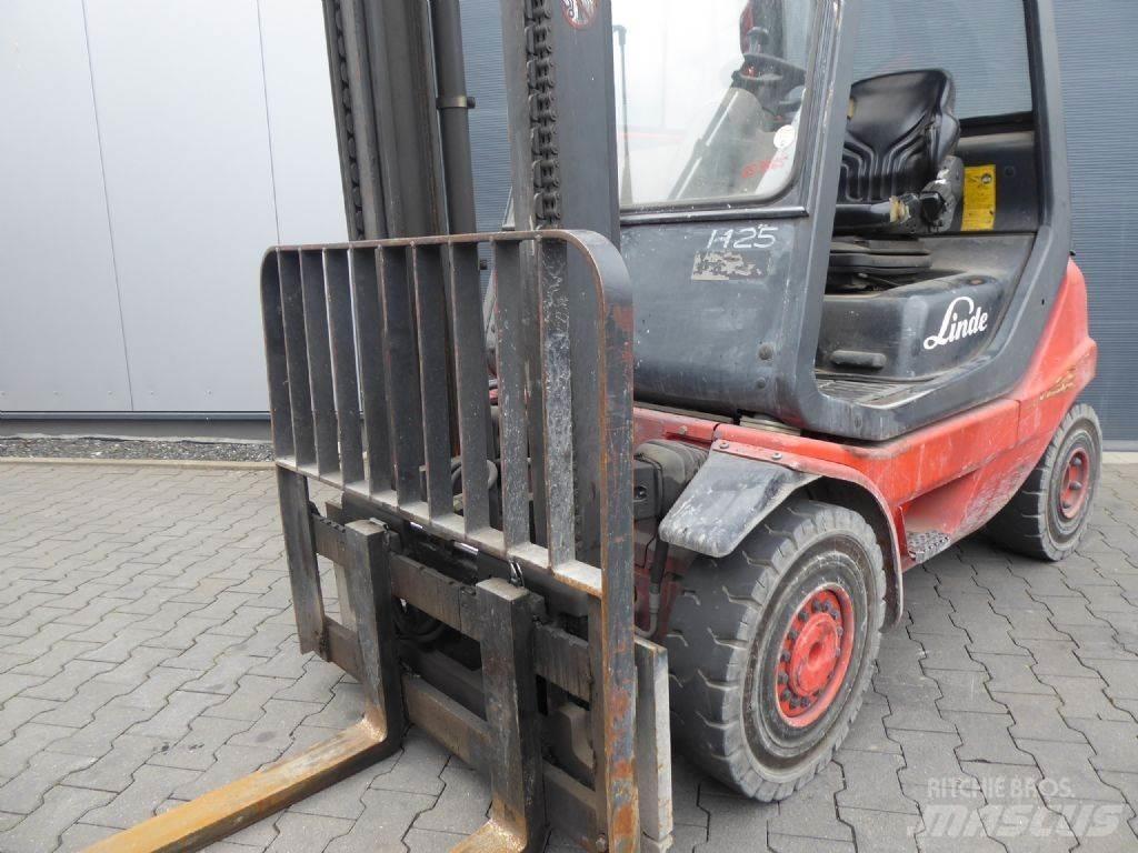 Linde H25T-03 Propan trucker
