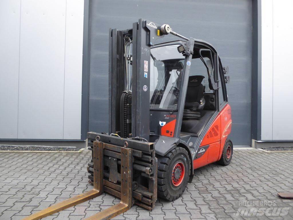 Linde H30D-02 Diesel Trucker