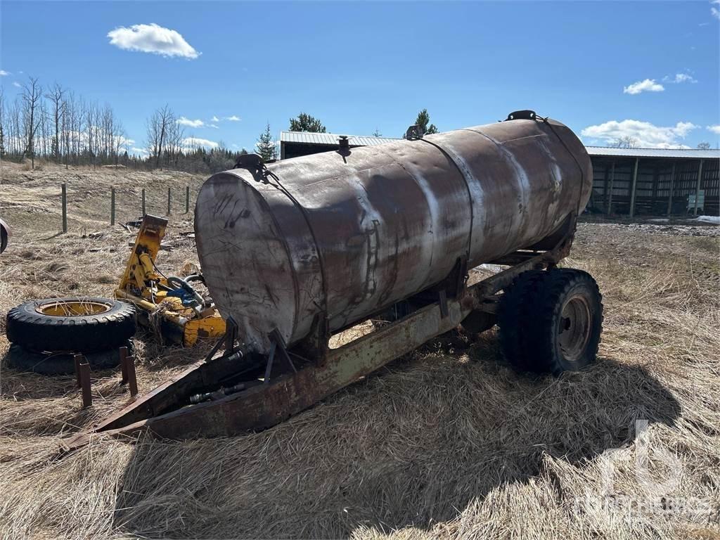  1000 gal S/A Tanktrailere