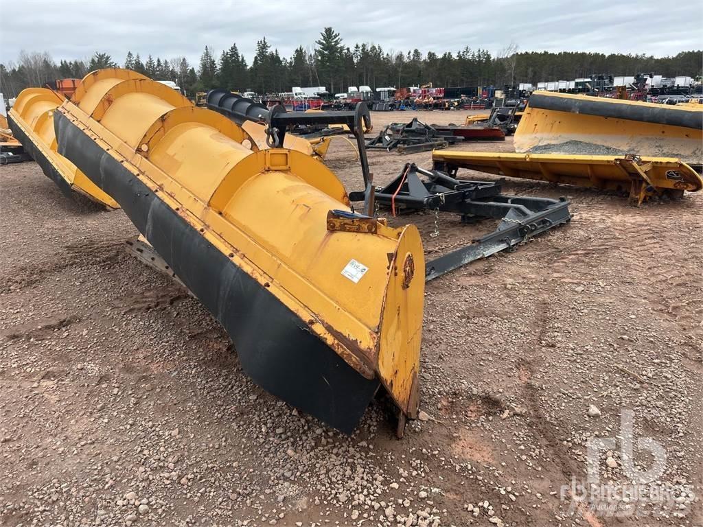 AT 14 ft 1 Way Transport - Annet