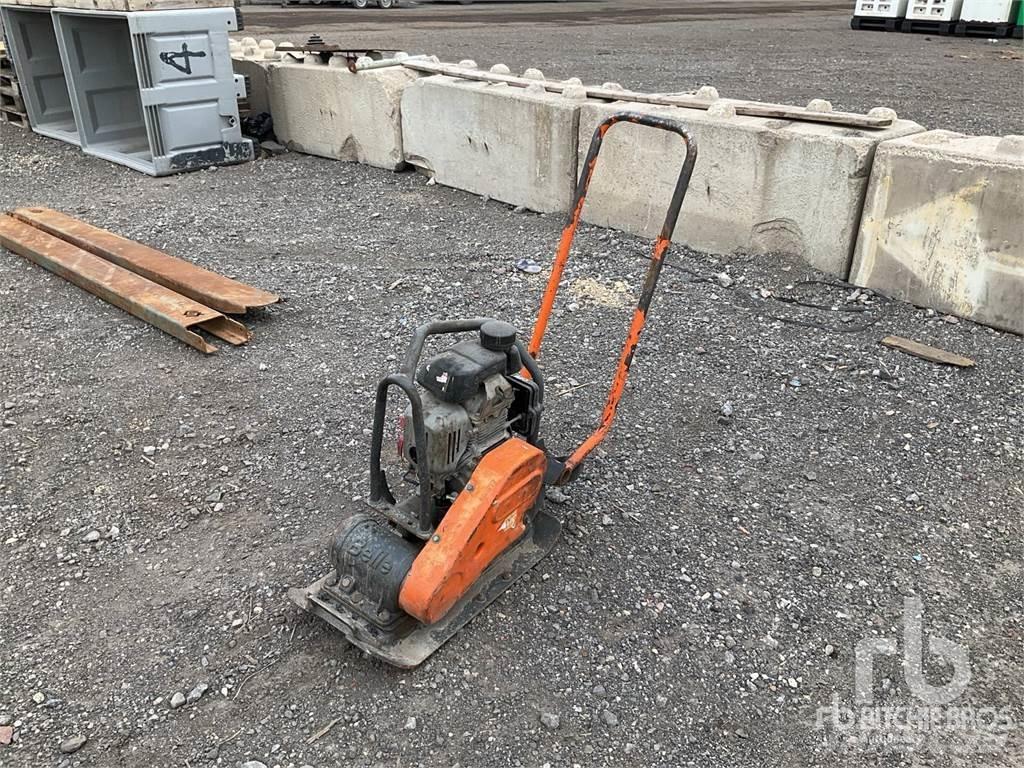 Belle LX3251 Vibroplater