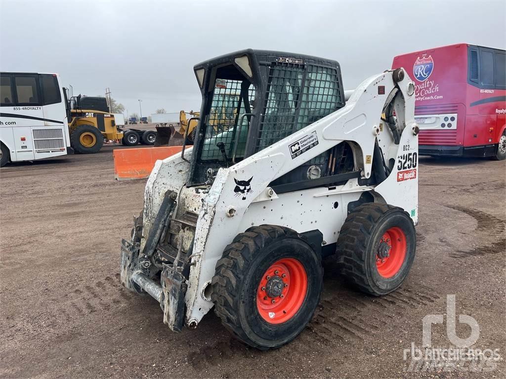 Bobcat S250 Kompaktlastere