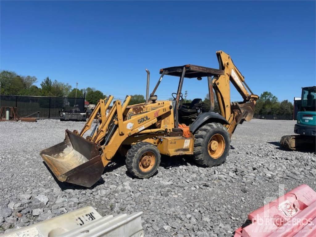 CASE 580L Traktorgravere