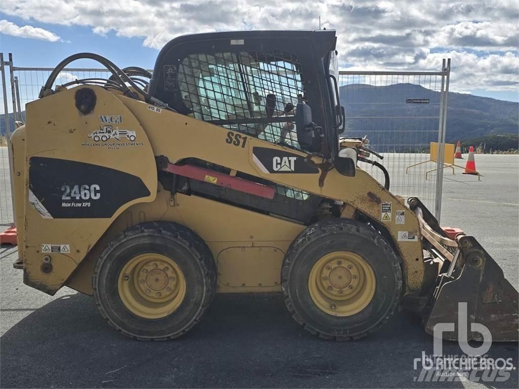 CAT 246C Kompaktlastere