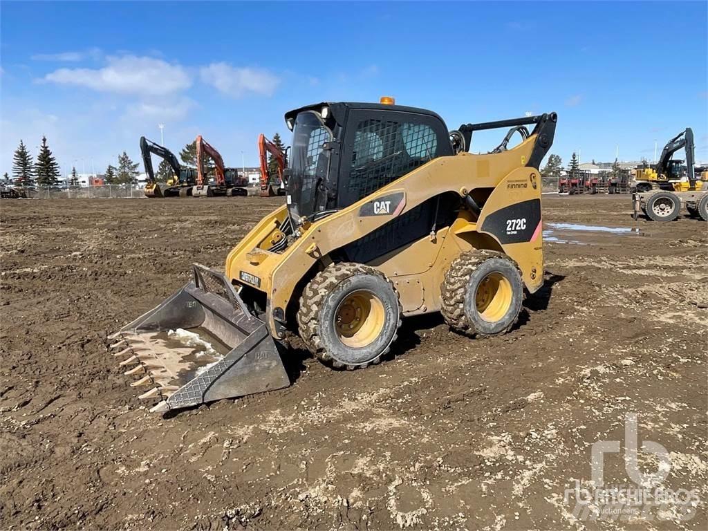 CAT 272C Kompaktlastere