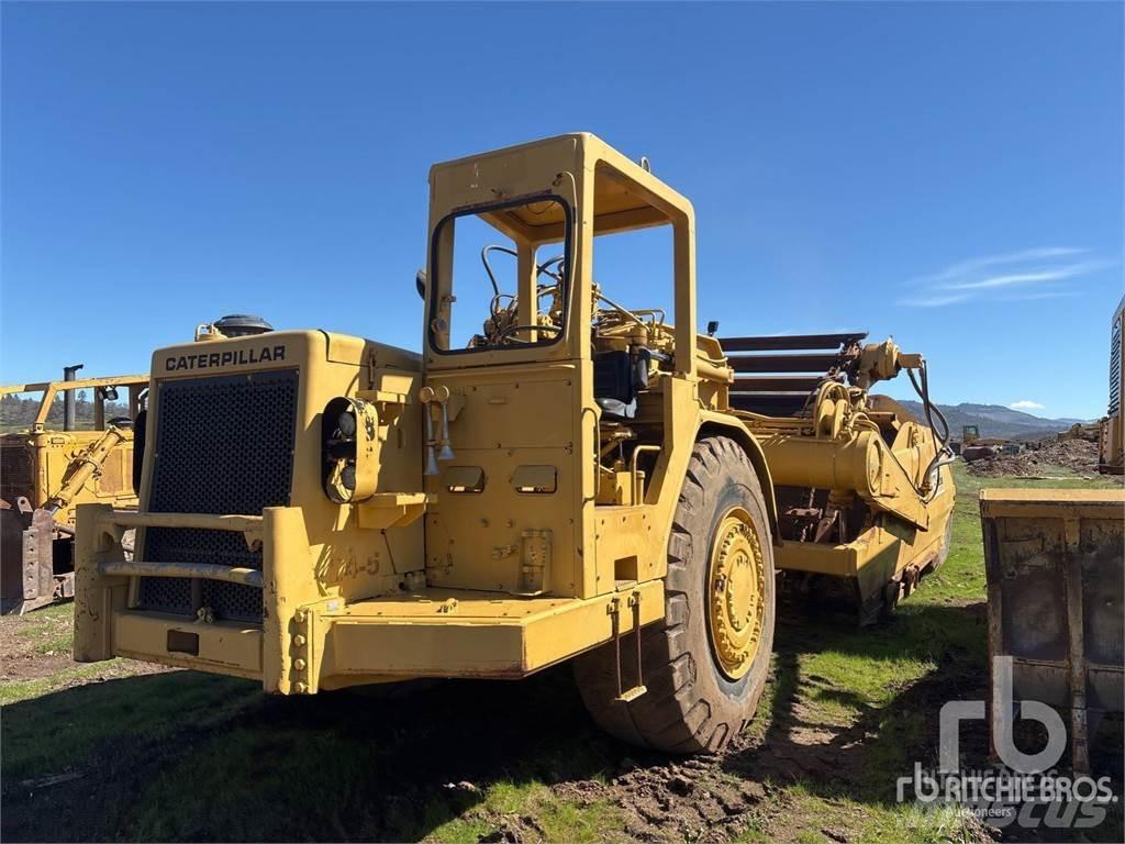 CAT 623B Veiskrape