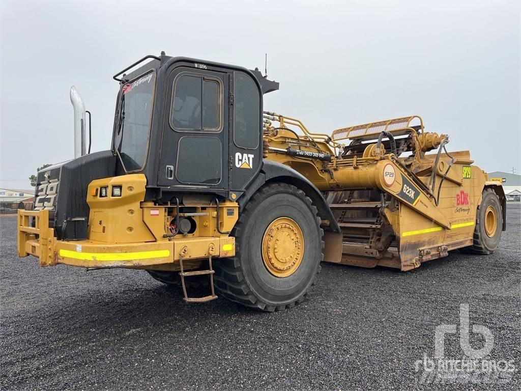 CAT 623K Veiskrape