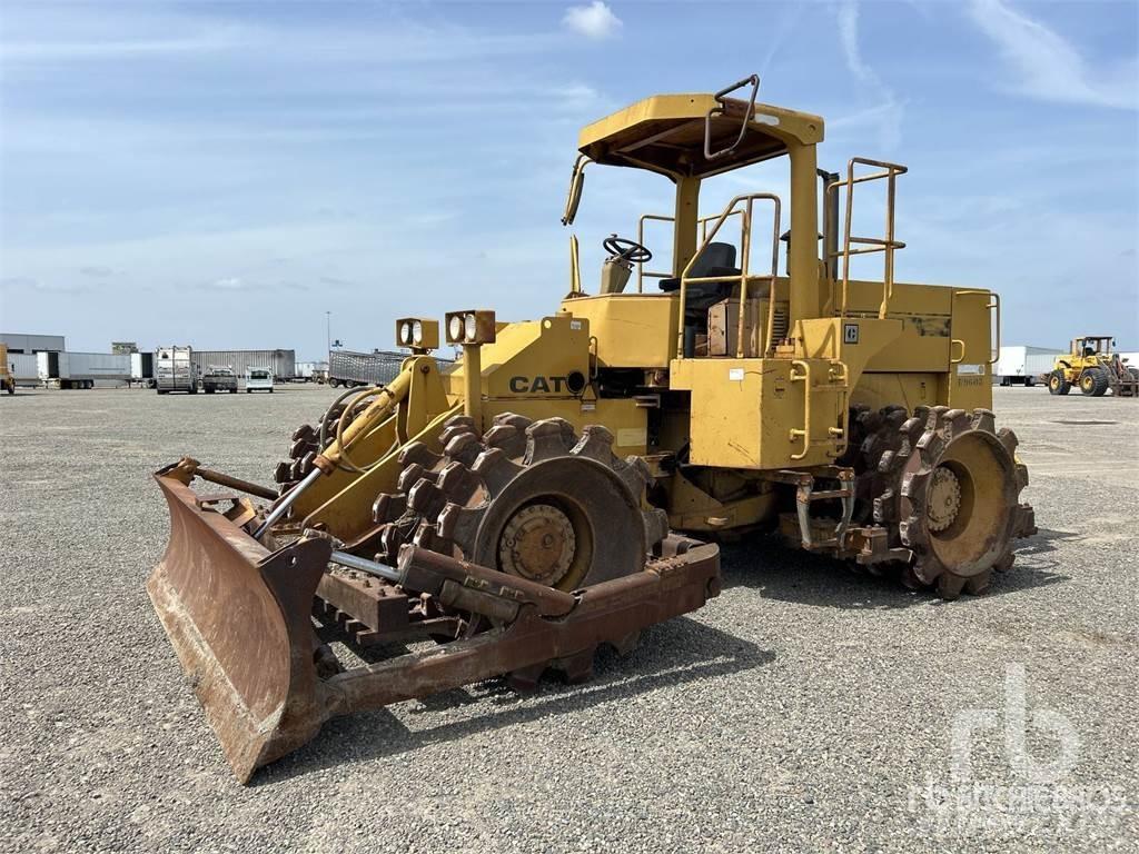 CAT 815B Avfallspresser