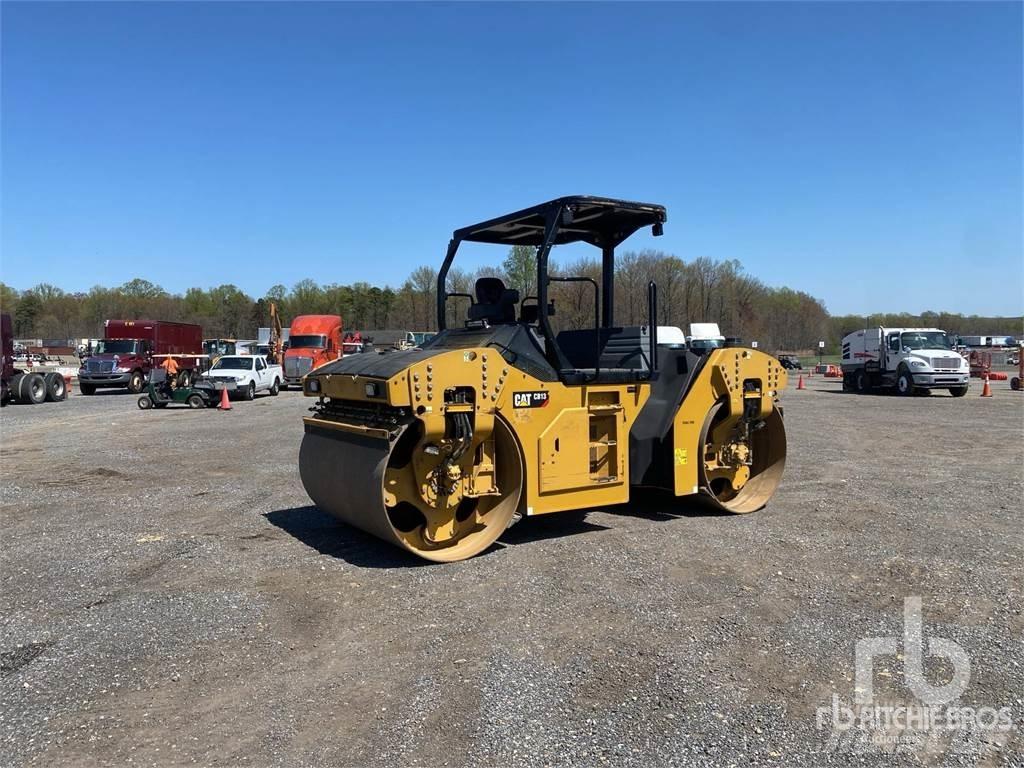 CAT CB13 Tandem Valser