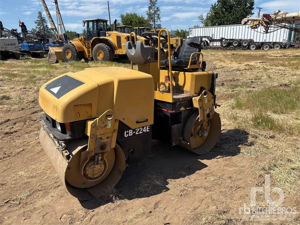 CAT CB224E Tandem Valser