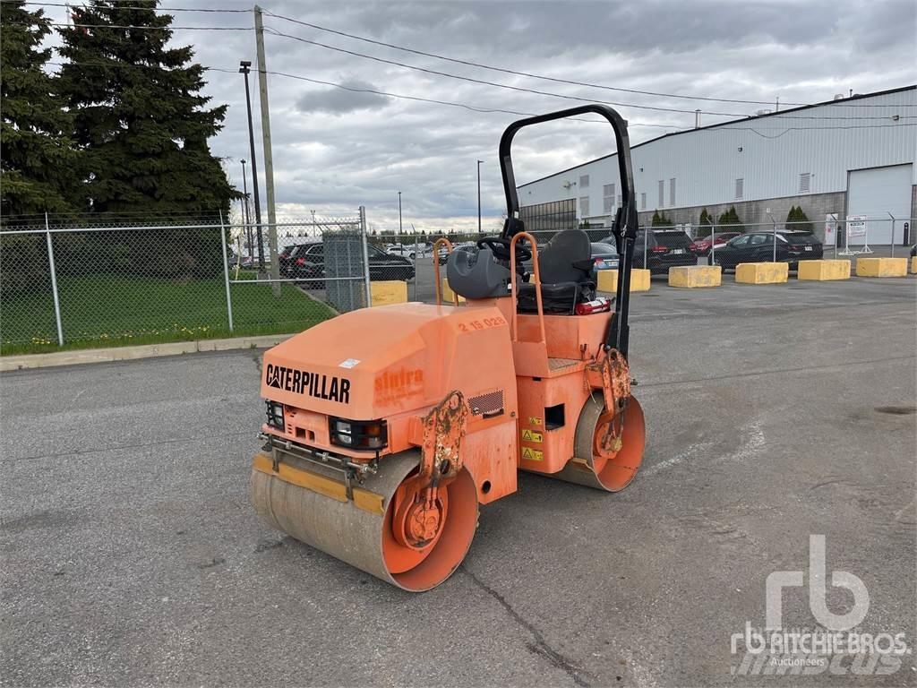 CAT CB24 Tandem Valser