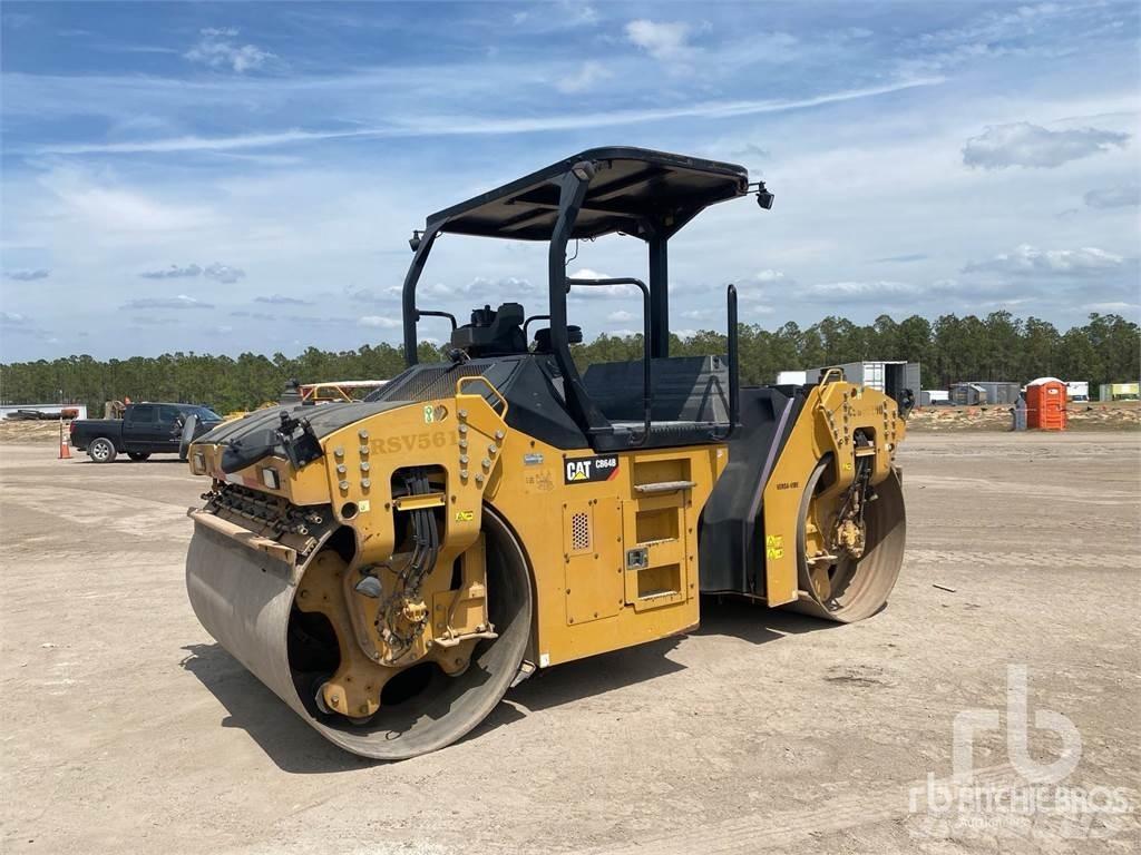 CAT CB64B Tandem Valser
