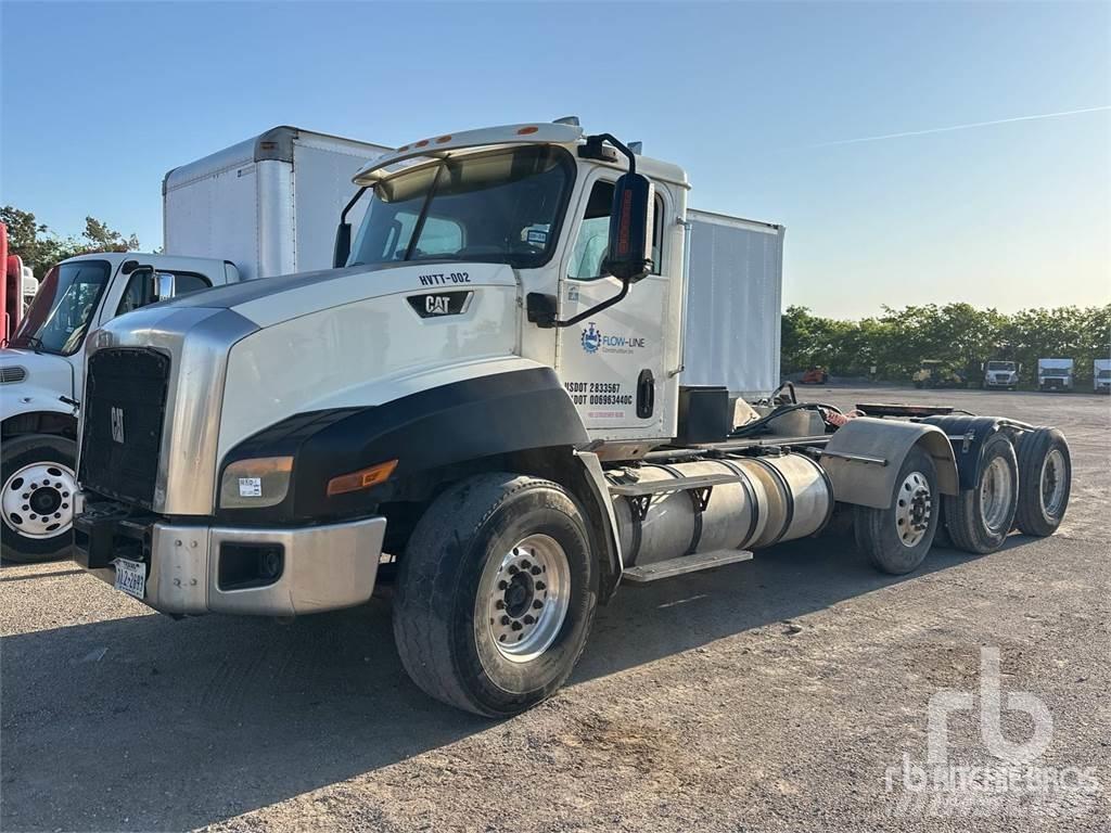 CAT CF7AA Trekkvogner