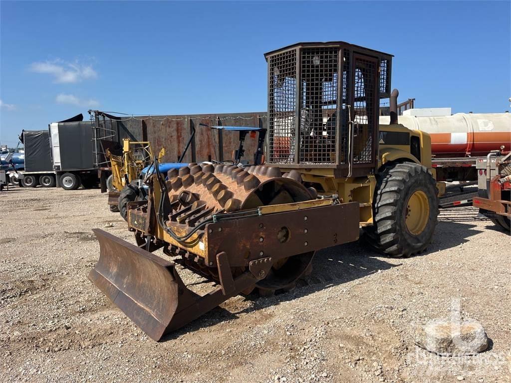 CAT CP563D Avfallspresser