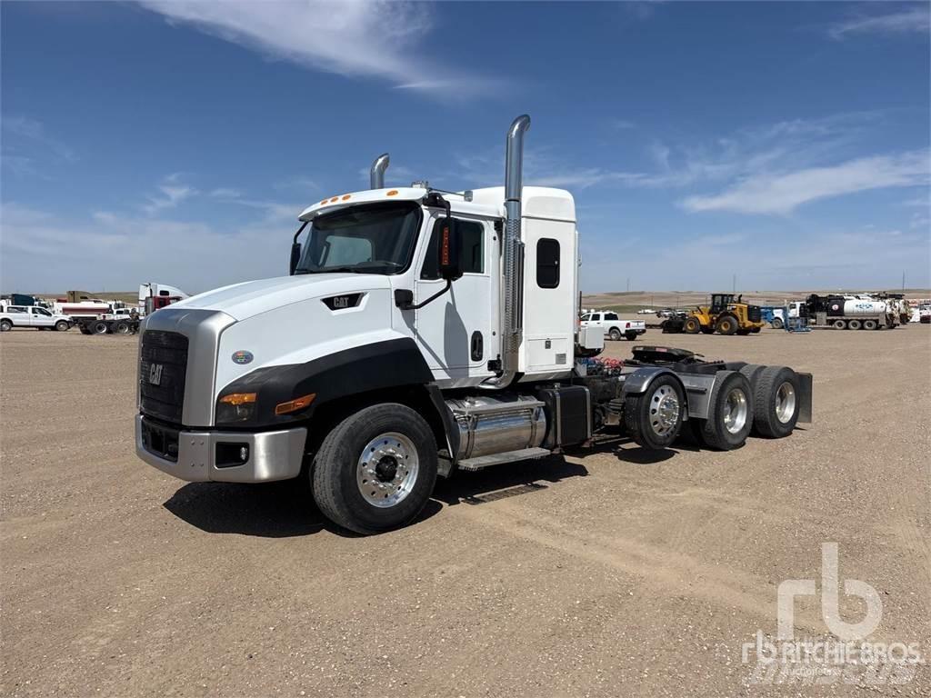 CAT CT660 Trekkvogner