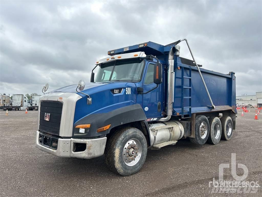 CAT CT660 Tippbil
