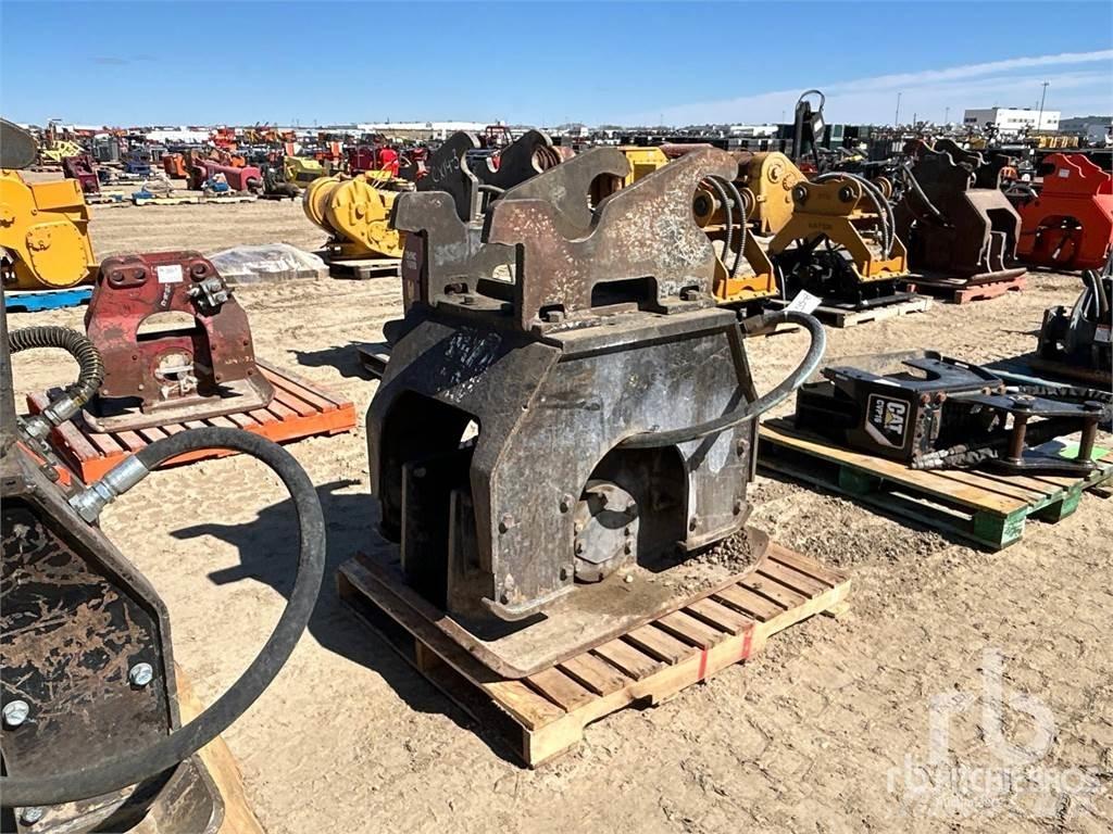 CAT CVP75 Vibroplater