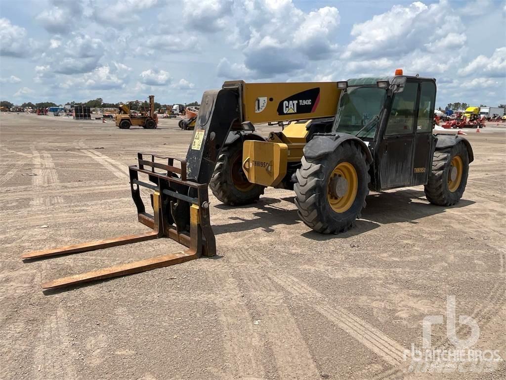 CAT TL943C Teleskoplastere