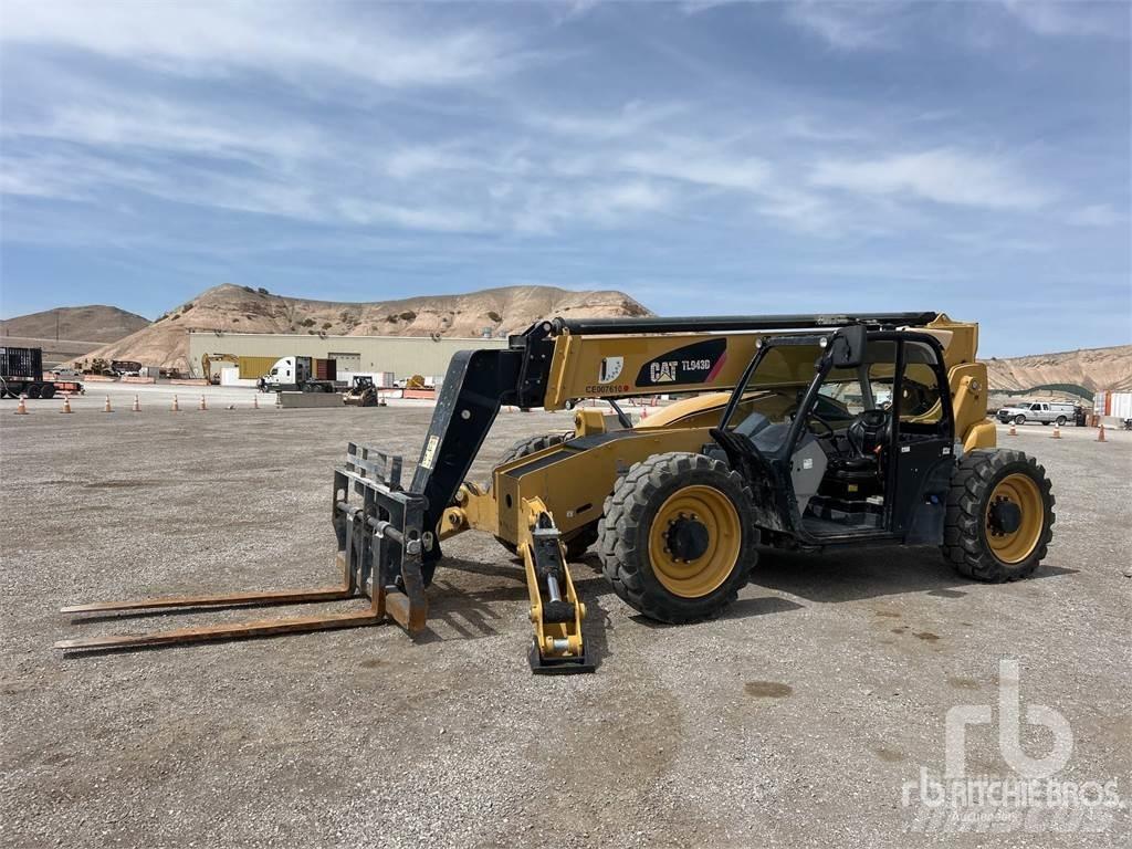 CAT TL943D Teleskoplastere