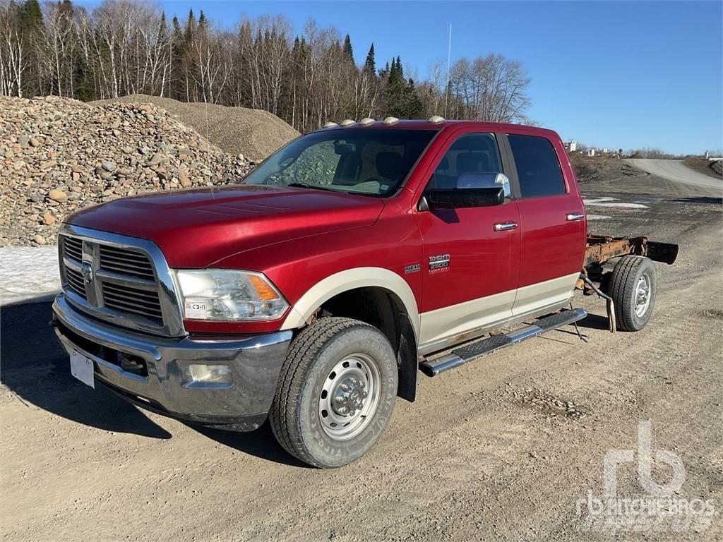 Dodge RAM 2500 Chassis