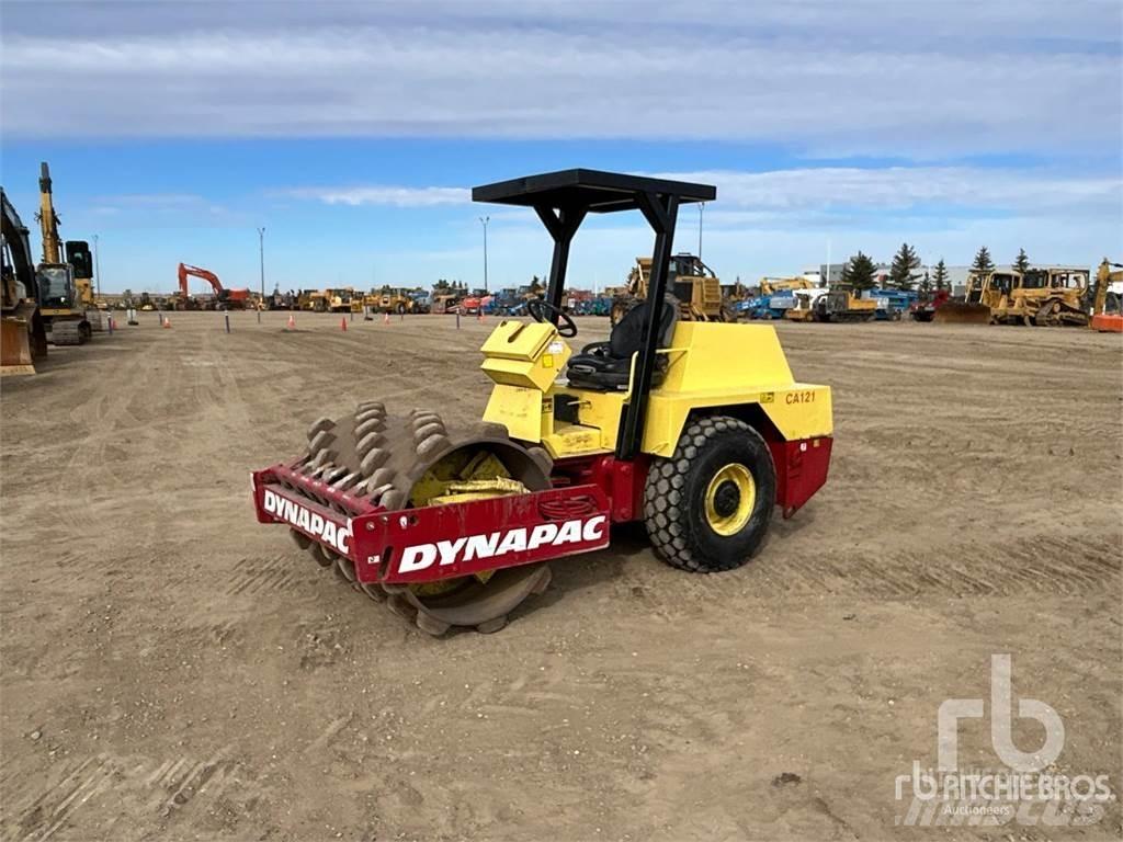 Dynapac CA121PD Avfallspresser