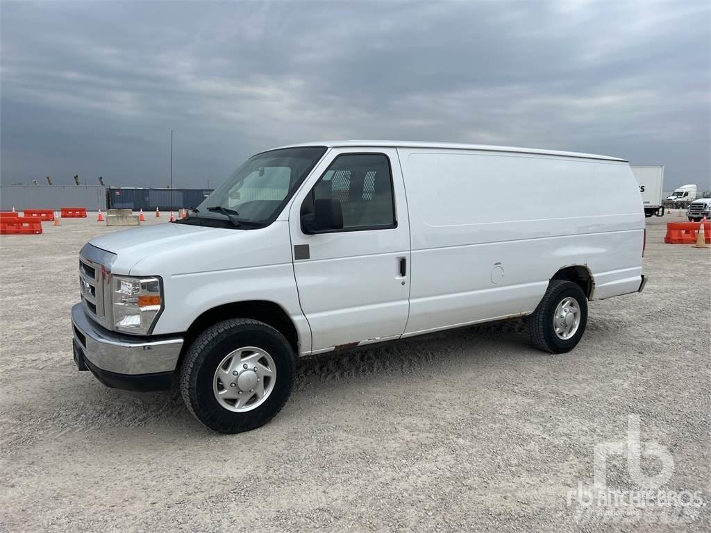Ford E250 Skapbiler Frys/kjøl/varme