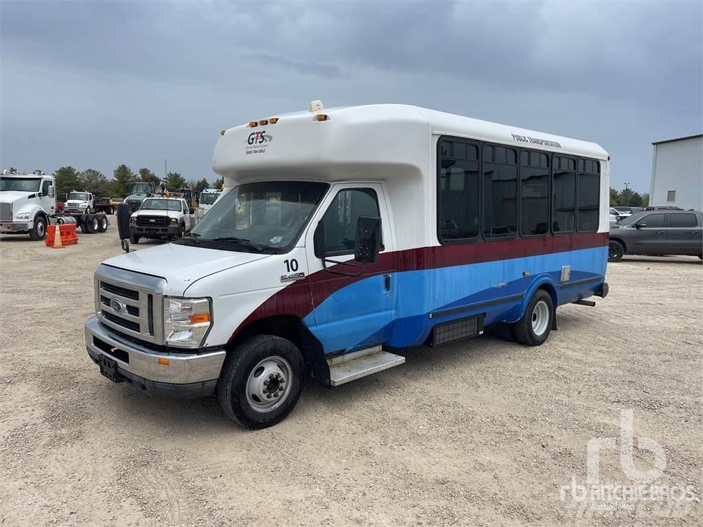 Ford E450 Intercity busser
