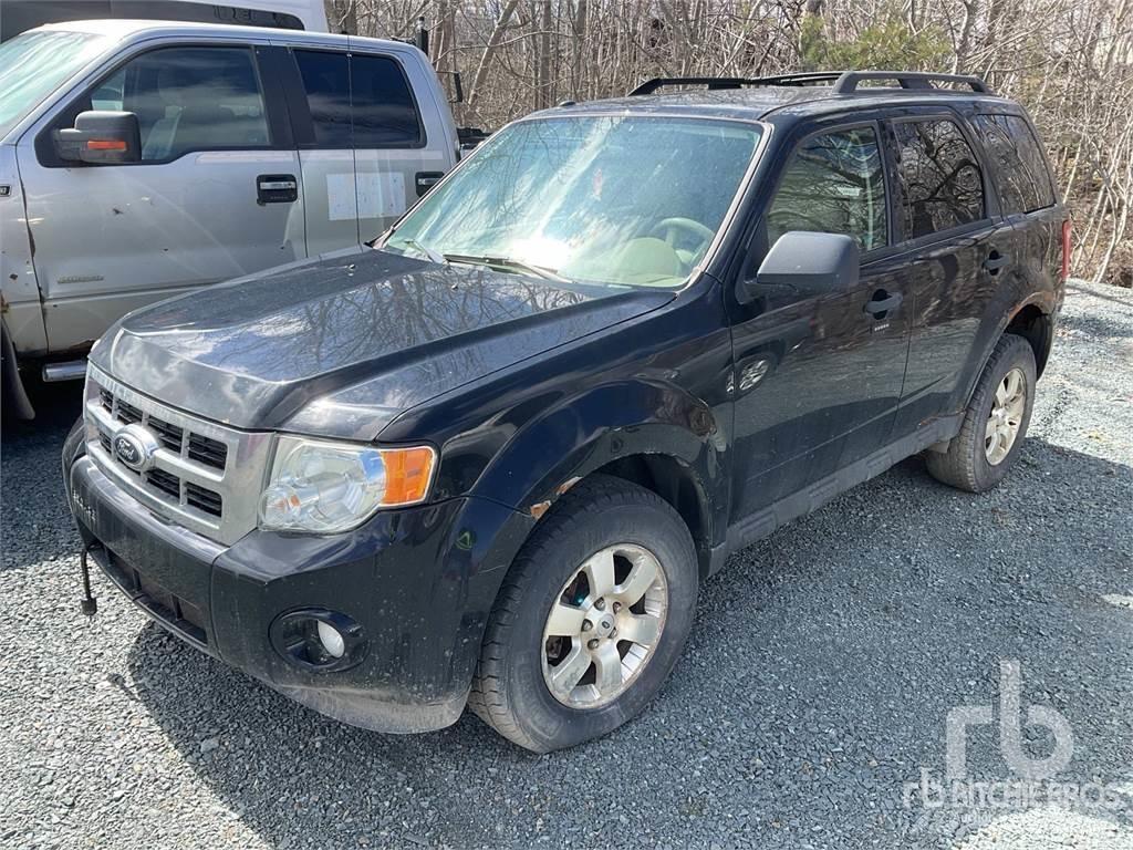 Ford ESCAPE Pickup/planbiler