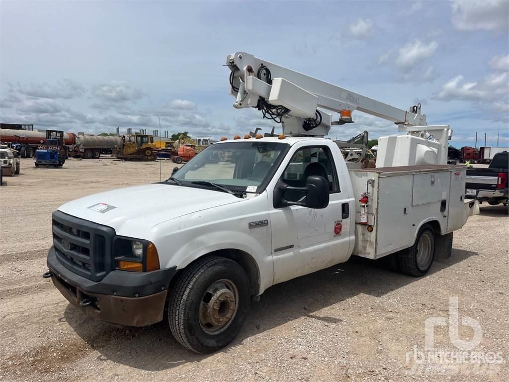 Ford F-350 Tilhengerlifter