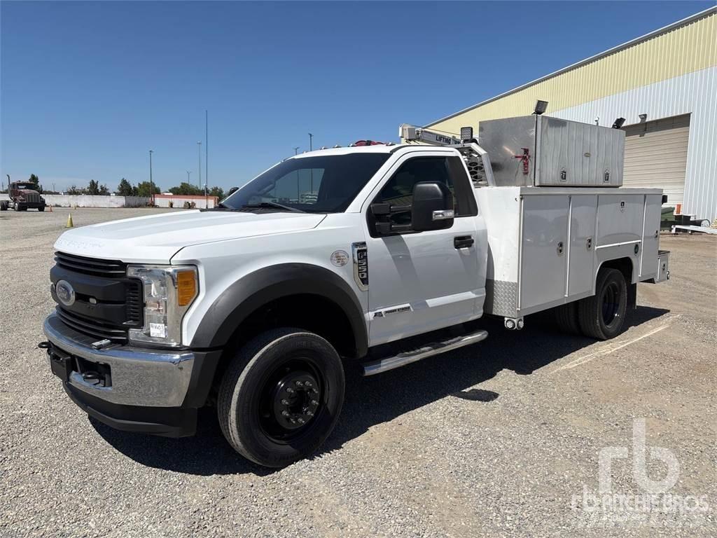 Ford F-550 Kommunalt / generelt kjøretøy