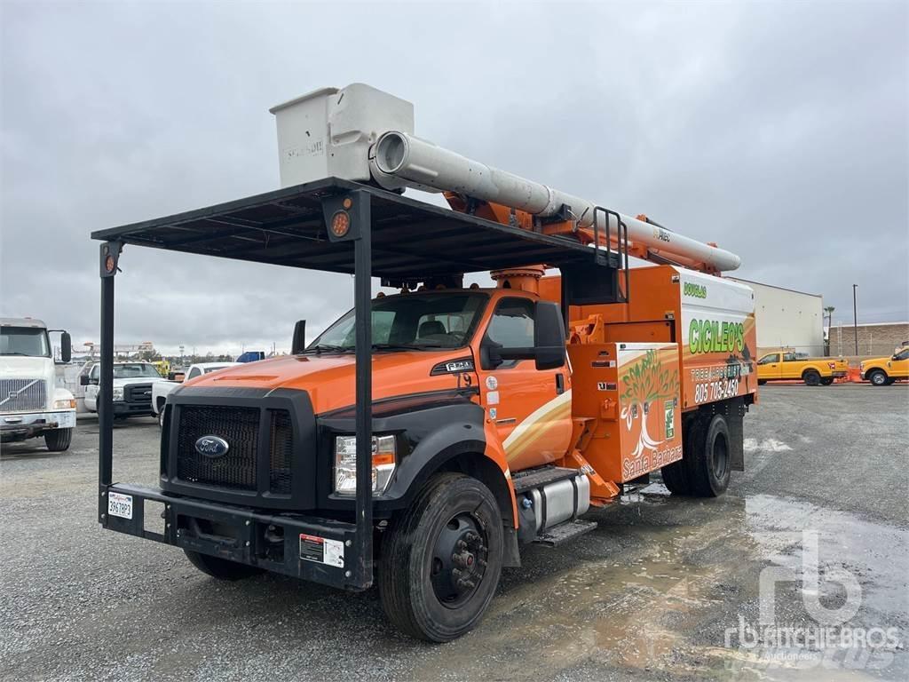 Ford F-750 Tilhengerlifter