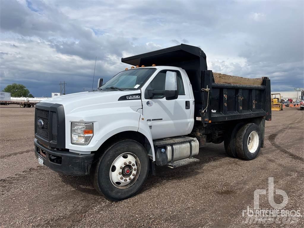 Ford F-750 Tippbil