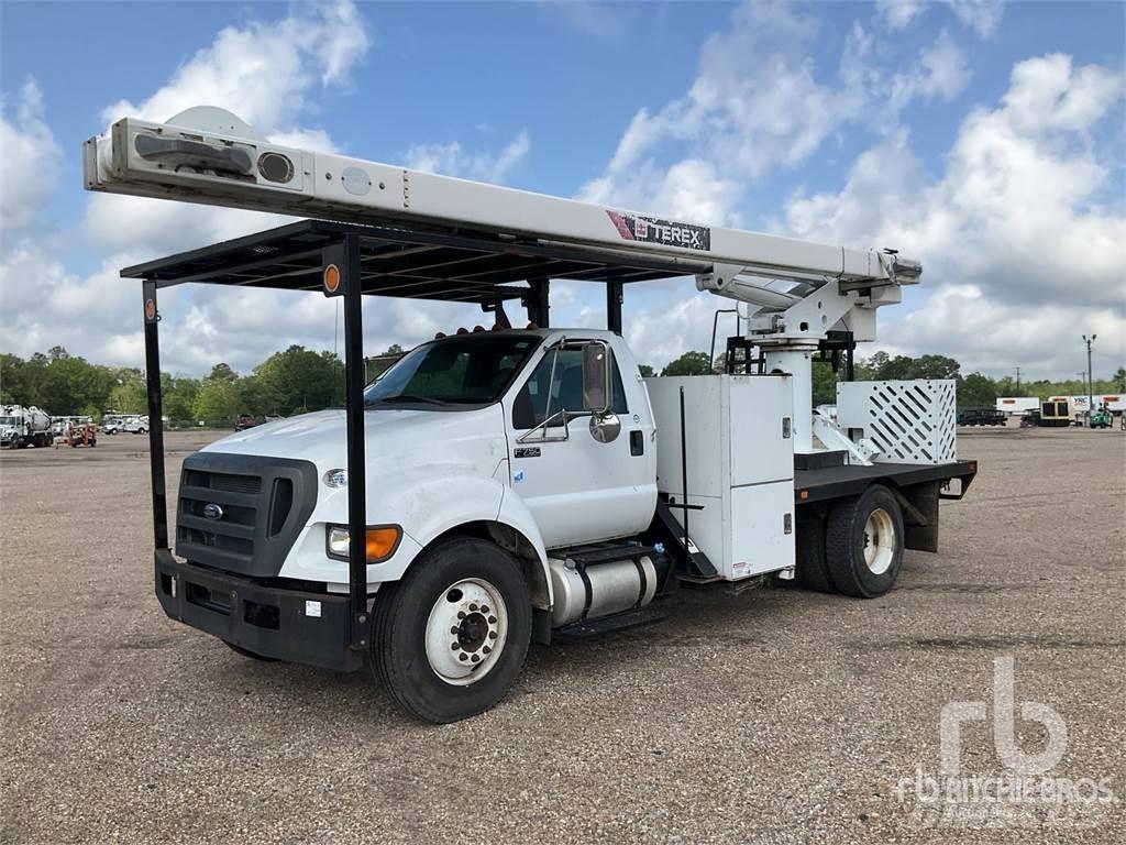 Ford F-750 Tilhengerlifter