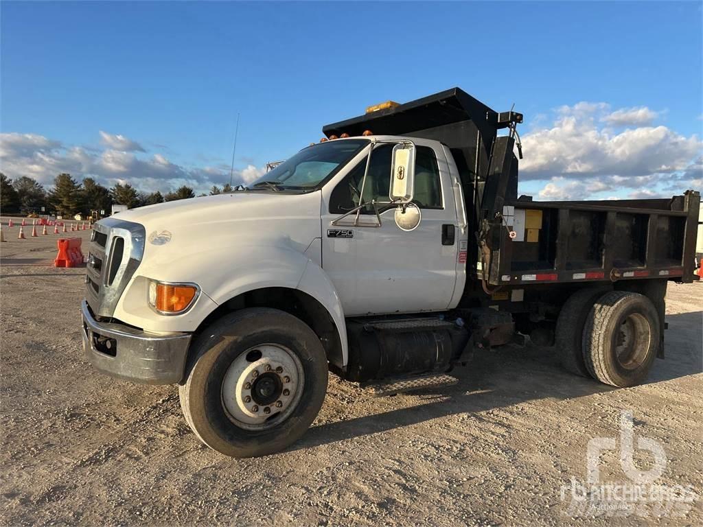 Ford F-750 Tippbil