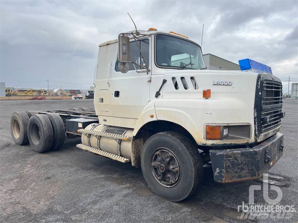 Ford L9000 Trekkvogner