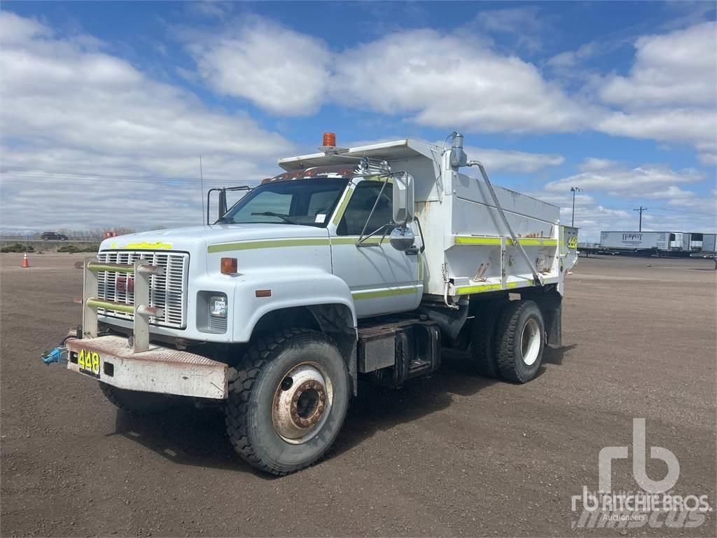 GMC C7 Tippbil