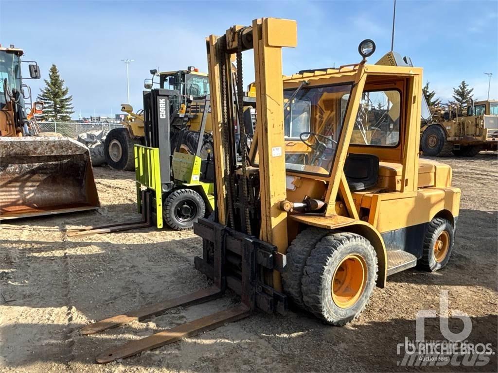 Hyster H90C Diesel Trucker