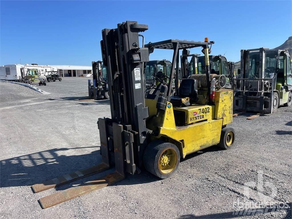 Hyster S120XL2S Diesel Trucker