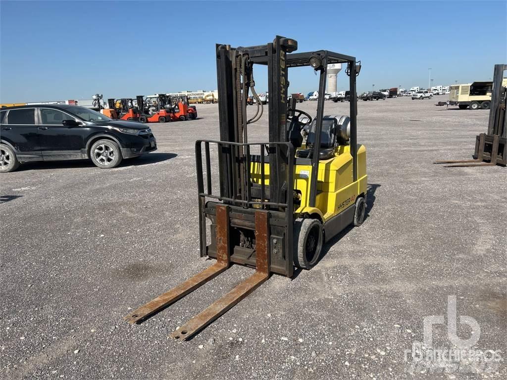 Hyster S60XM Diesel Trucker