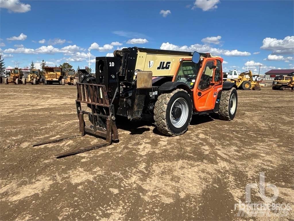 JLG 1055 Teleskoplastere
