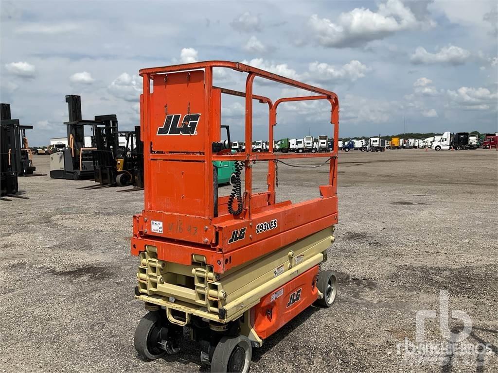JLG 1930ES Sakselifter